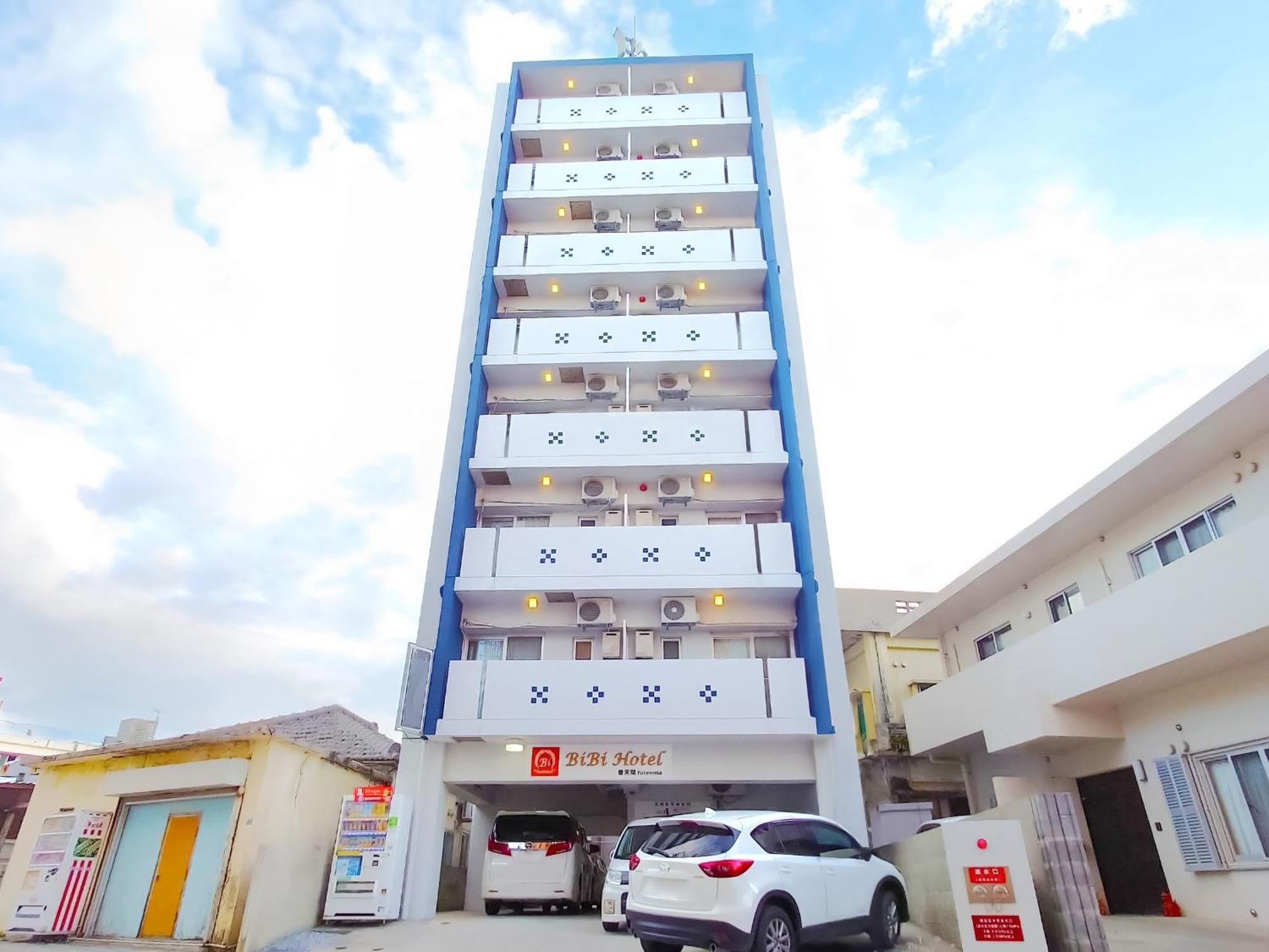 Bibi Hotel Futenma Гинован Экстерьер фото